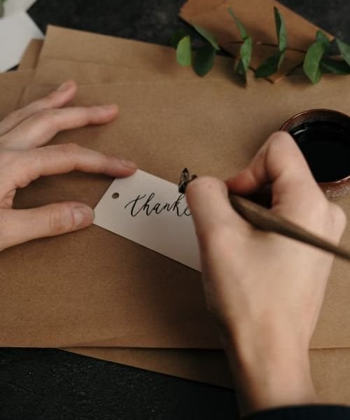 How To Write a Thank You Card: 10 Tips & Examples 2026